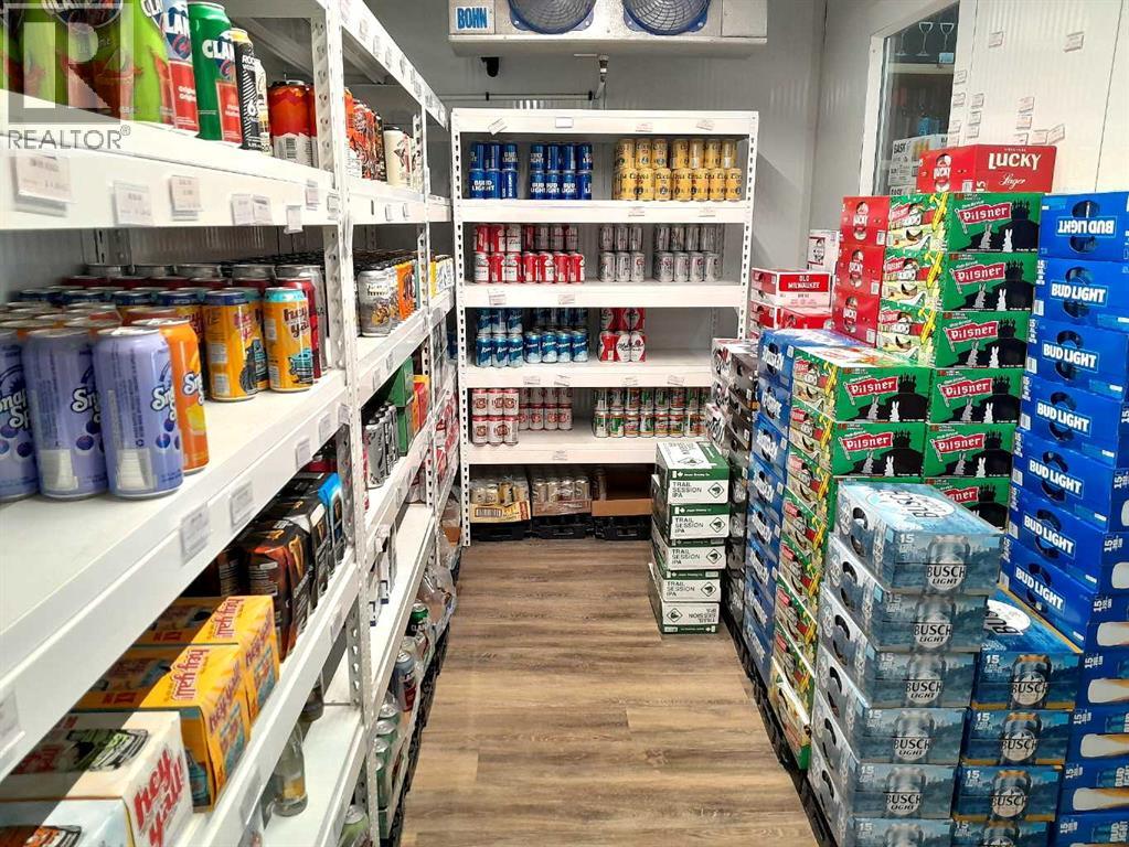 123 Shell Gas & Liquor Street, Rocky Mountain House, Alberta  T4T 0A5 - Photo 12 - A2209062