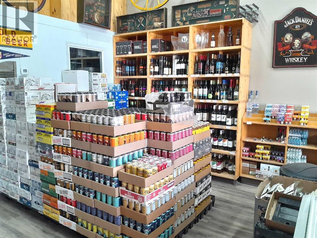 123 Shell Gas & Liquor Street, Rocky Mountain House, Alberta  T4T 0A5 - Photo 13 - A2209062