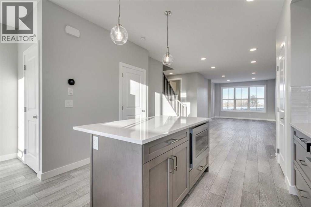 121 Silverton Glen Way Sw, Calgary, Alberta  T2X 5B9 - Photo 12 - A2259451