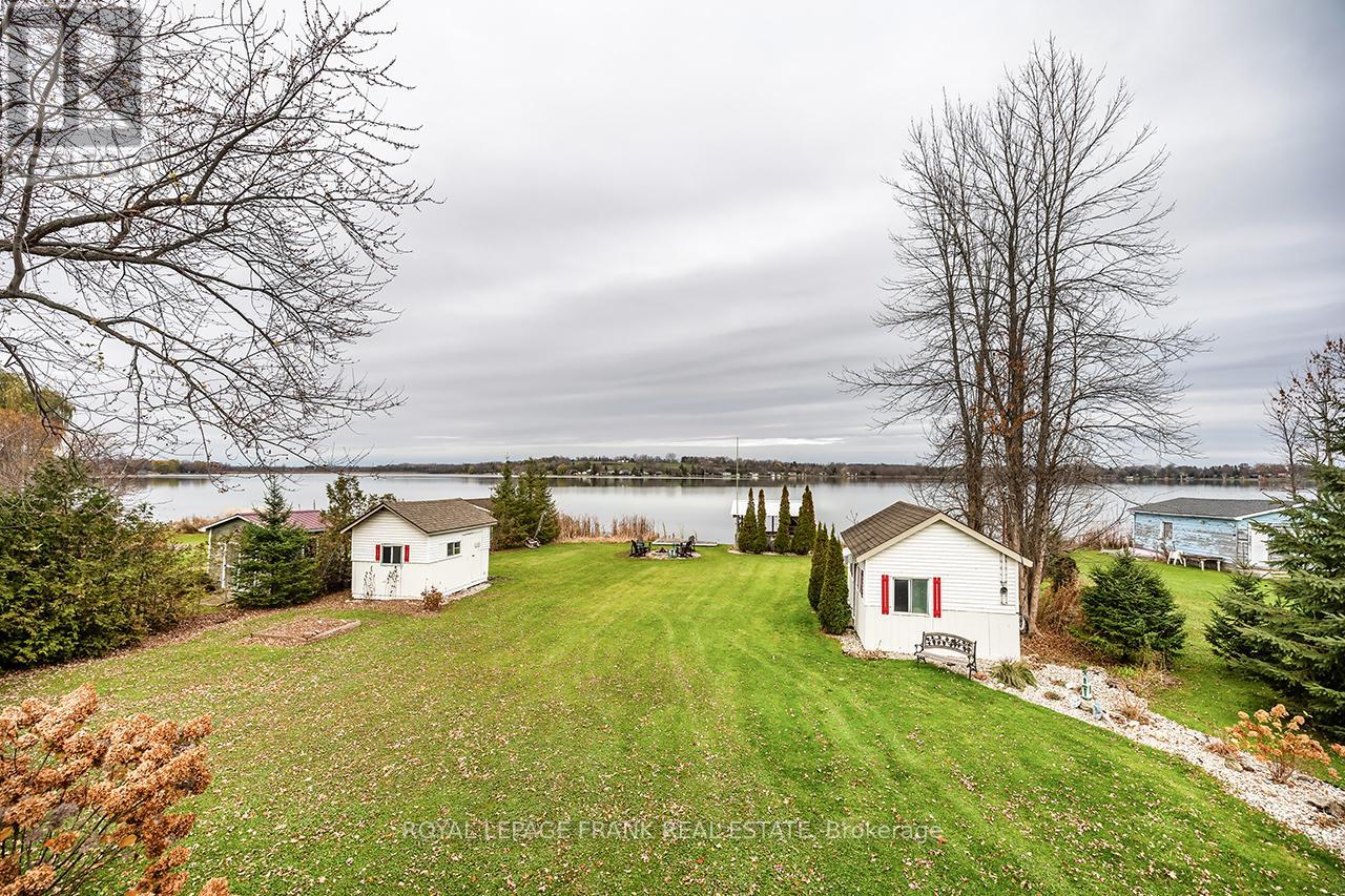 25 Shelley Drive, Kawartha Lakes, Ontario  K0M 2C0 - Photo 10 - X12508194