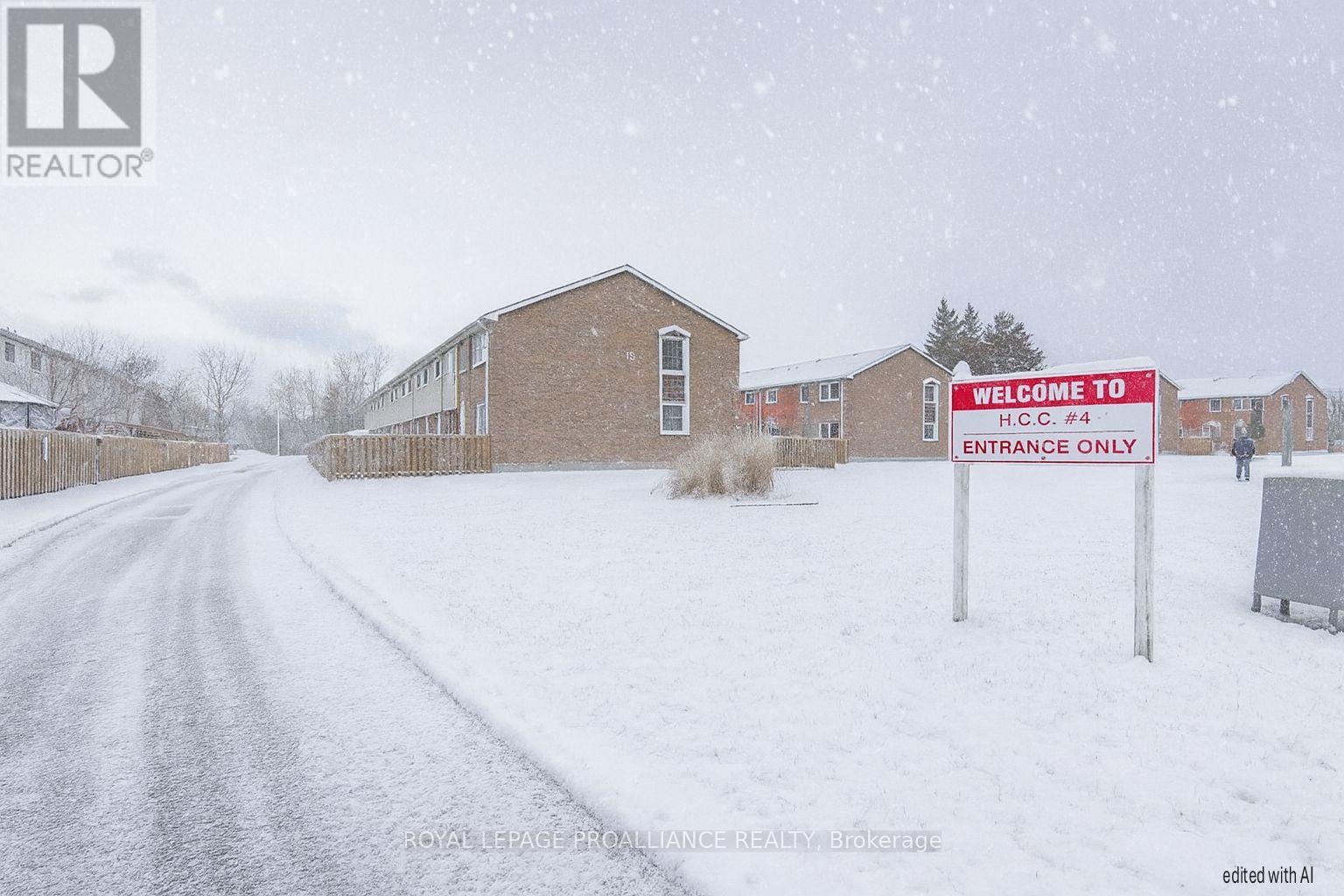 19 - 15 Tracey Park Drive, Belleville, Ontario  K8P 4R4 - Photo 23 - X12509280