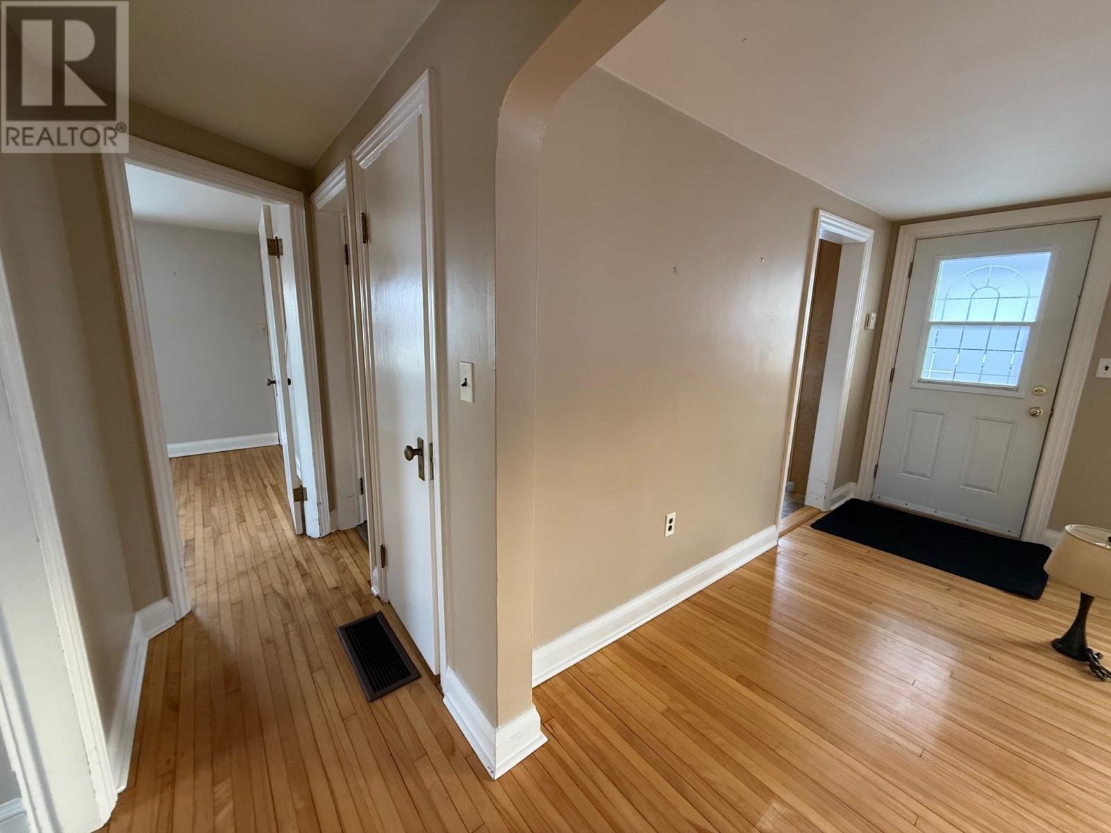 259 Schurman Avenue, Summerside, Prince Edward Island  C1N 2C8 - Photo 10 - 202529306