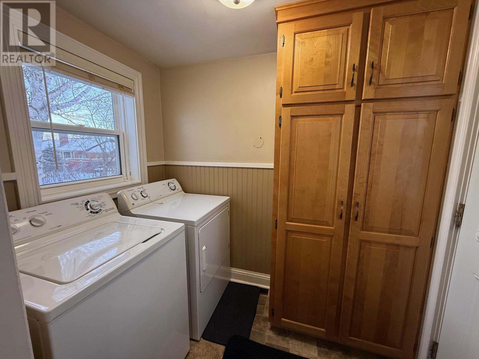 259 Schurman Avenue, Summerside, Prince Edward Island  C1N 2C8 - Photo 2 - 202529306