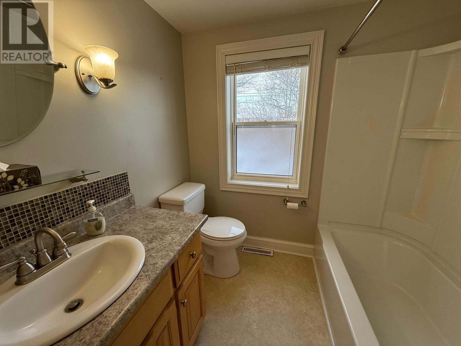 259 Schurman Avenue, Summerside, Prince Edward Island  C1N 2C8 - Photo 23 - 202529306