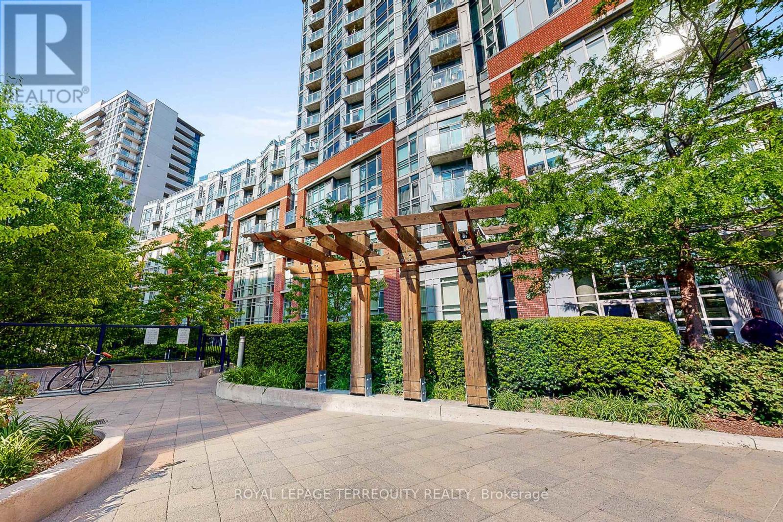 525 - 150 Sudbury Street, Toronto, Ontario  M6J 3S8 - Photo 22 - C12616696