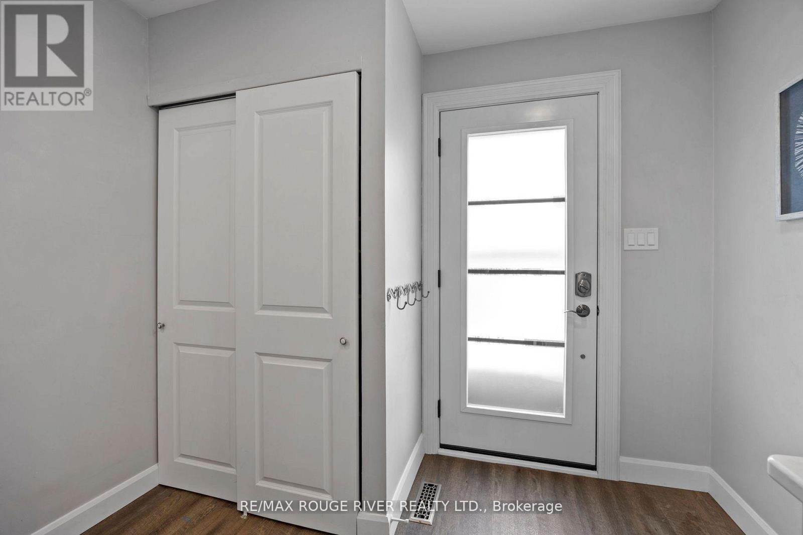 819 Sanok Drive, Pickering, Ontario  L1W 2R1 - Photo 16 - E12616580