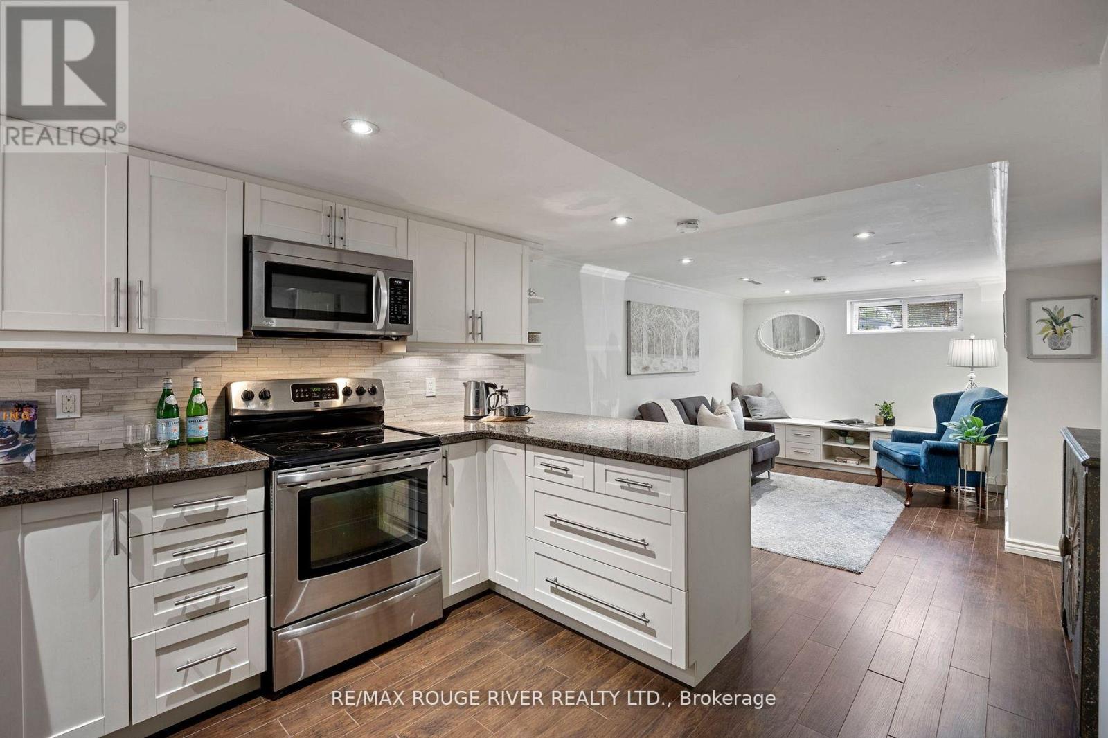 819 Sanok Drive, Pickering, Ontario  L1W 2R1 - Photo 17 - E12616580