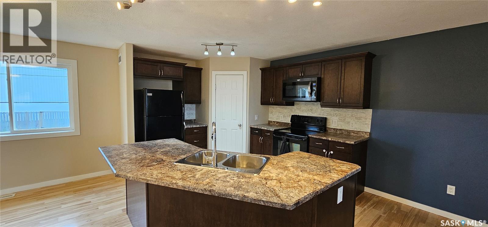 317 Burrows Avenue W, Melfort, Saskatchewan  S0E 1A0 - Photo 7 - SK022213