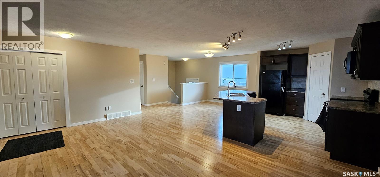 317 Burrows Avenue W, Melfort, Saskatchewan  S0E 1A0 - Photo 6 - SK022213