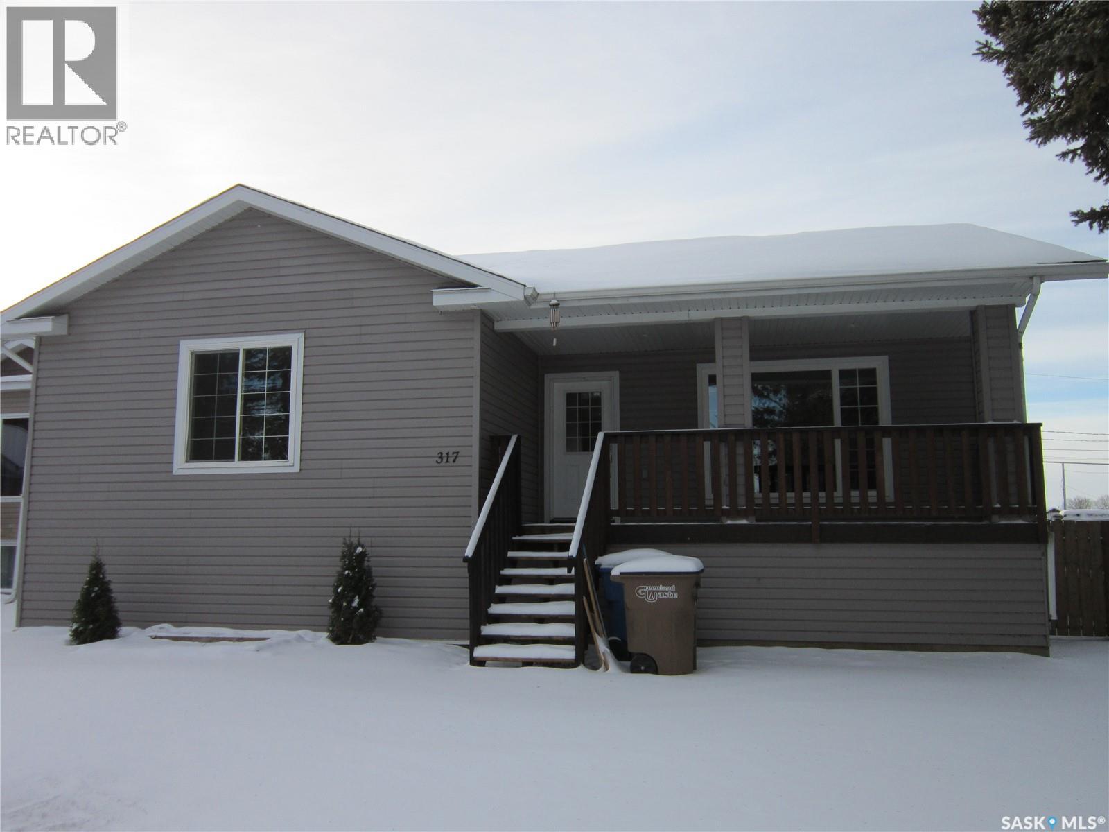 317 Burrows AVENUE W, Melfort, Saskatchewan