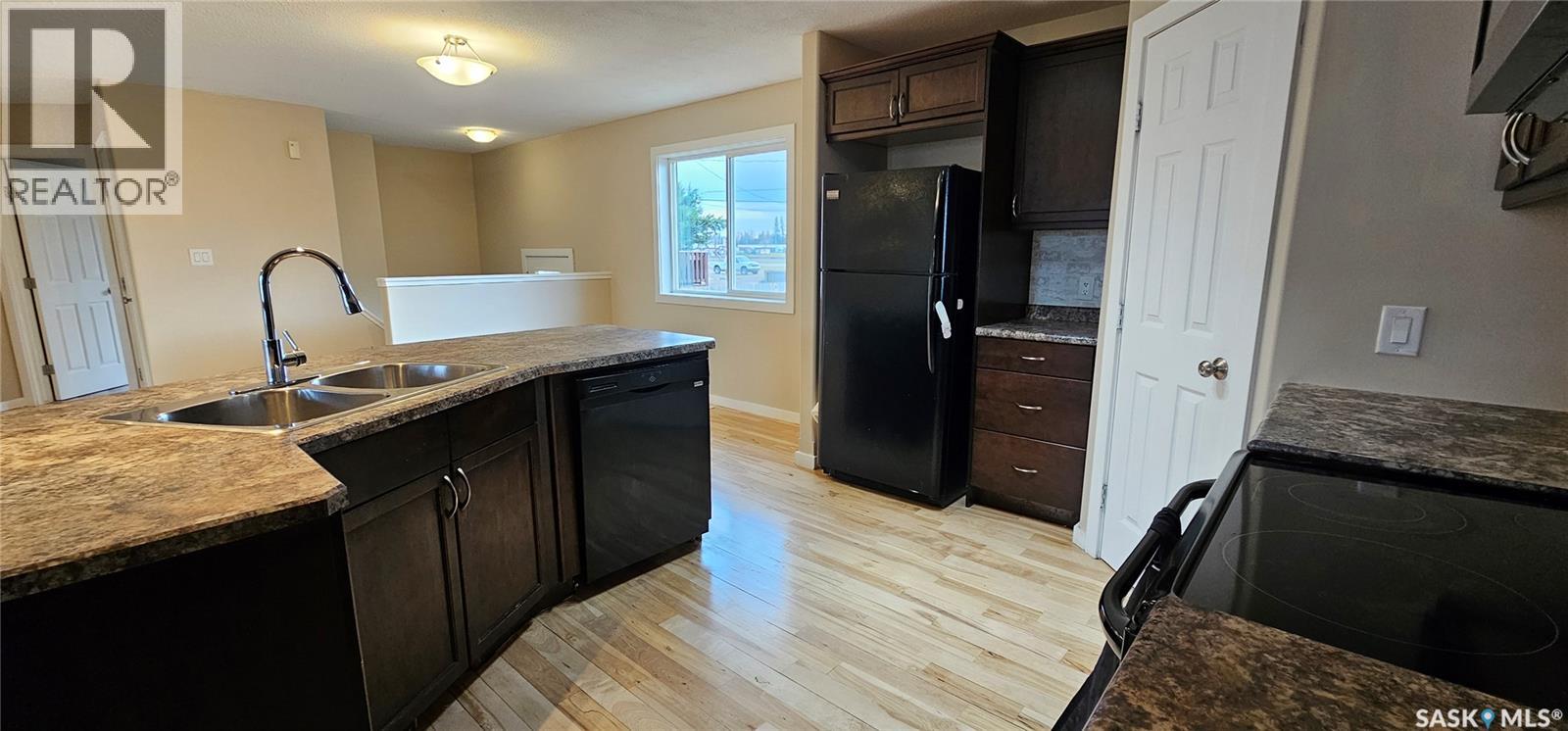 317 Burrows Avenue W, Melfort, Saskatchewan  S0E 1A0 - Photo 8 - SK022213