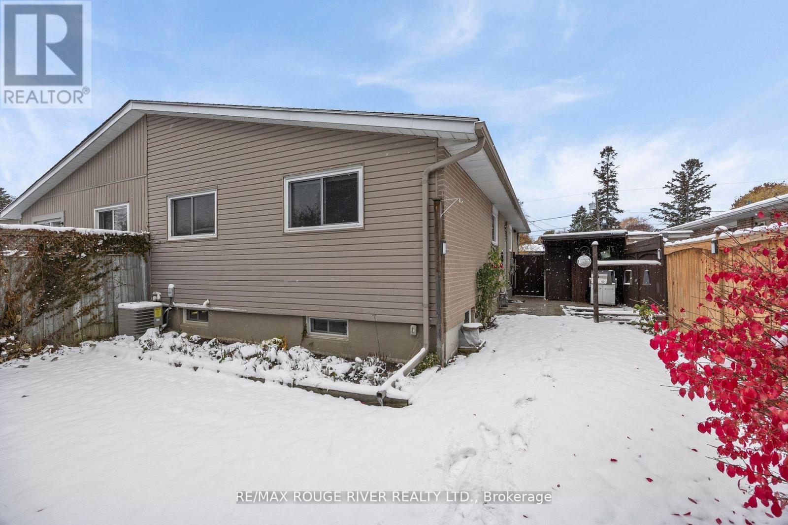 819 Sanok Drive, Pickering, Ontario  L1W 2R1 - Photo 33 - E12616580