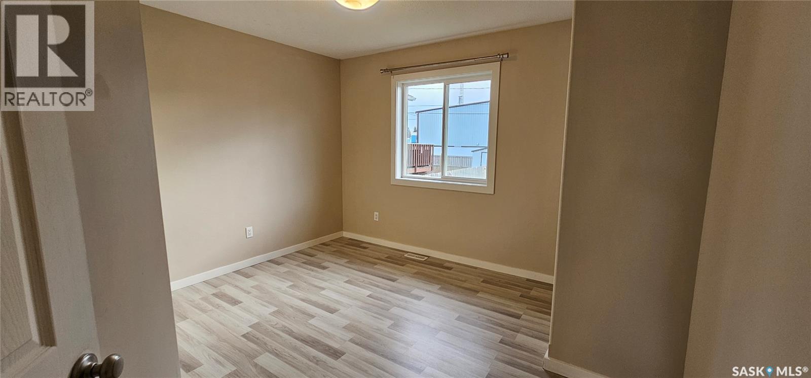 317 Burrows Avenue W, Melfort, Saskatchewan  S0E 1A0 - Photo 11 - SK022213