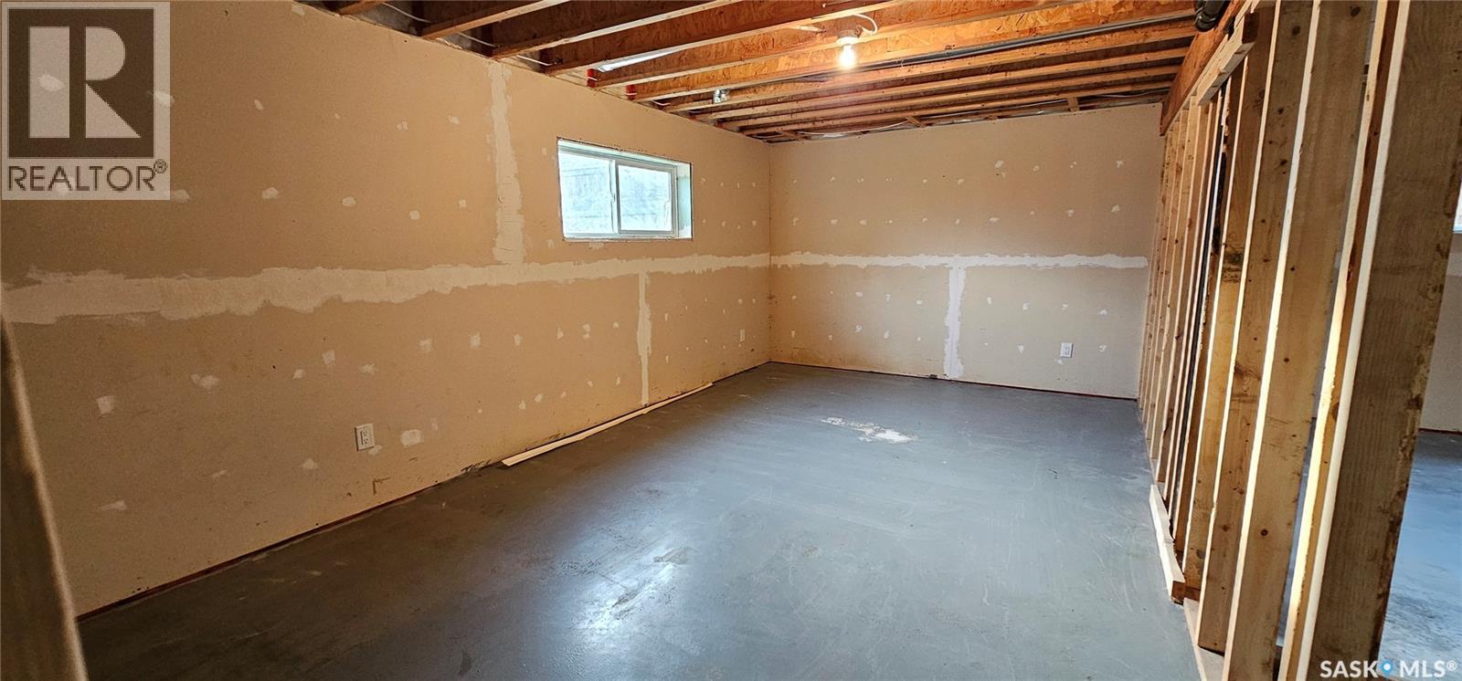 317 Burrows Avenue W, Melfort, Saskatchewan  S0E 1A0 - Photo 27 - SK022213