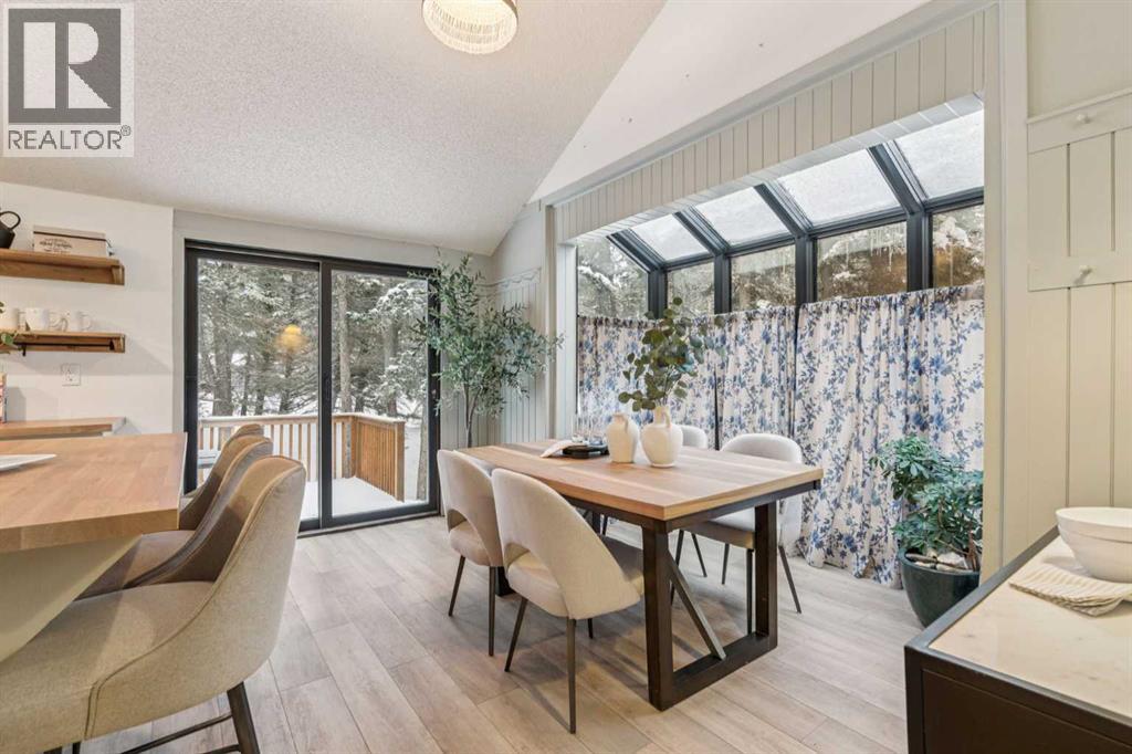 3 Redwood Meadows Close, Rural Rocky View County, Alberta  T3Z 1A3 - Photo 14 - A2271886