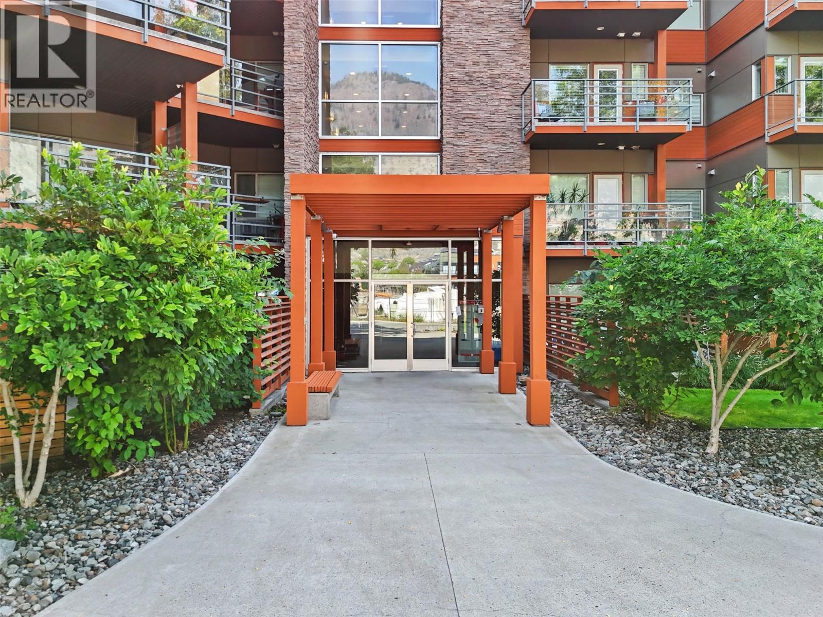 1030 Talasa Way Unit# 2411, Kamloops, British Columbia  V2H 0C3 - Photo 2 - 10362487