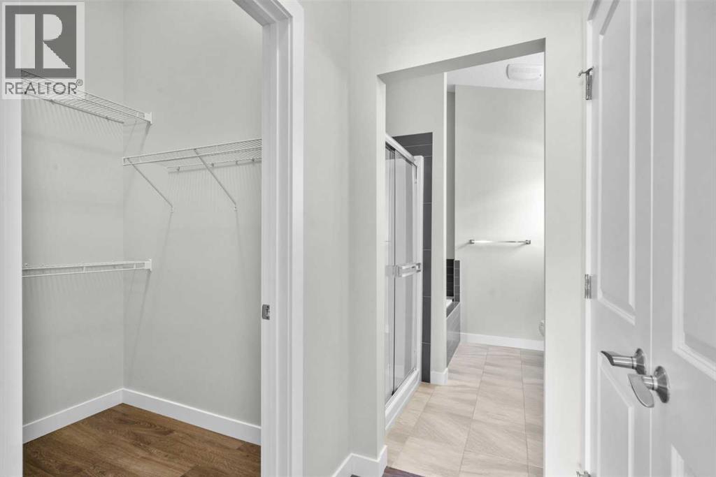 136 Drake Landing Gardens, Okotoks, Alberta  T1S 0P9 - Photo 24 - A2274031