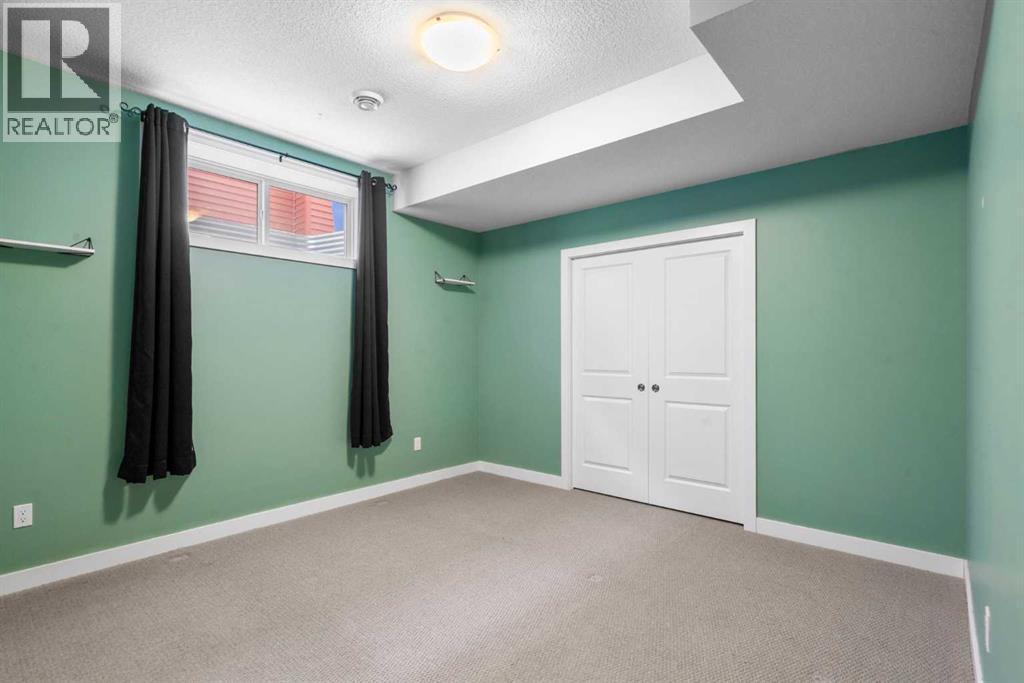 136 Drake Landing Gardens, Okotoks, Alberta  T1S 0P9 - Photo 36 - A2274031