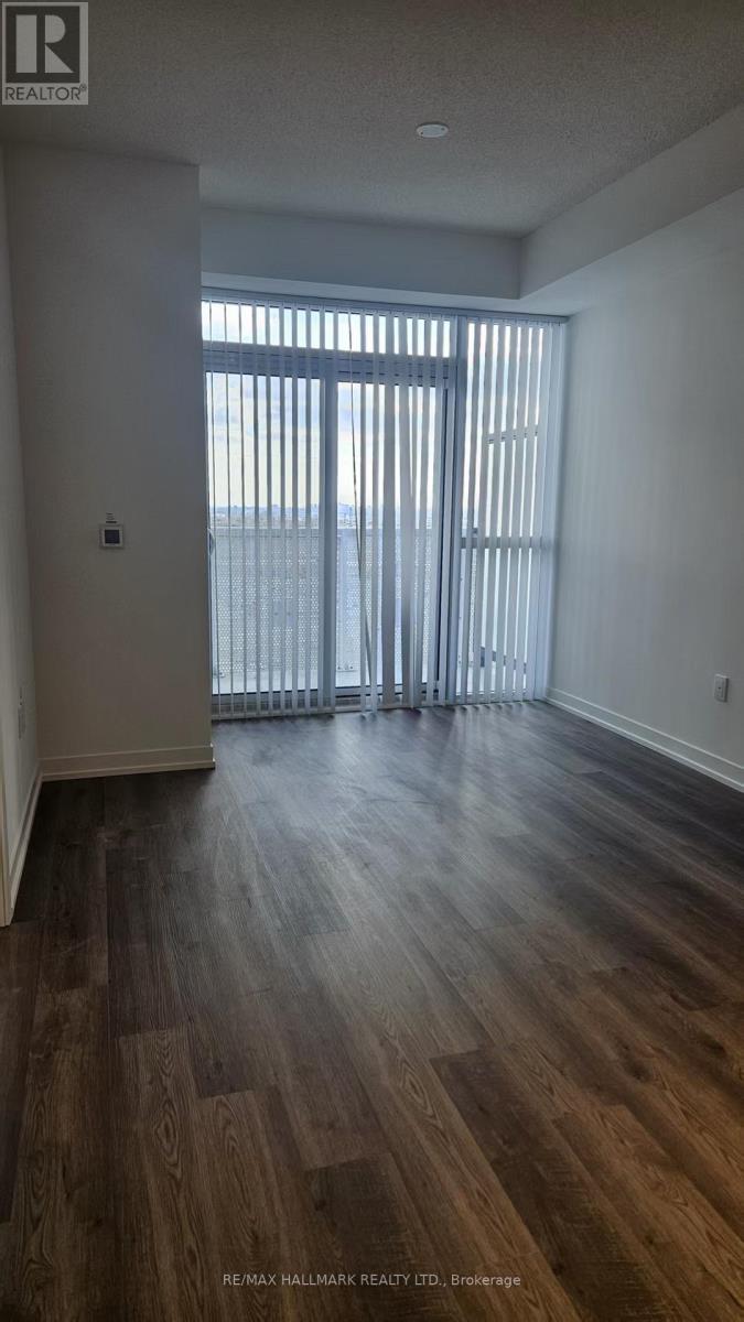 1910 - 8 Interchange Way, Vaughan, Ontario  L4K 4M3 - Photo 5 - N12616692