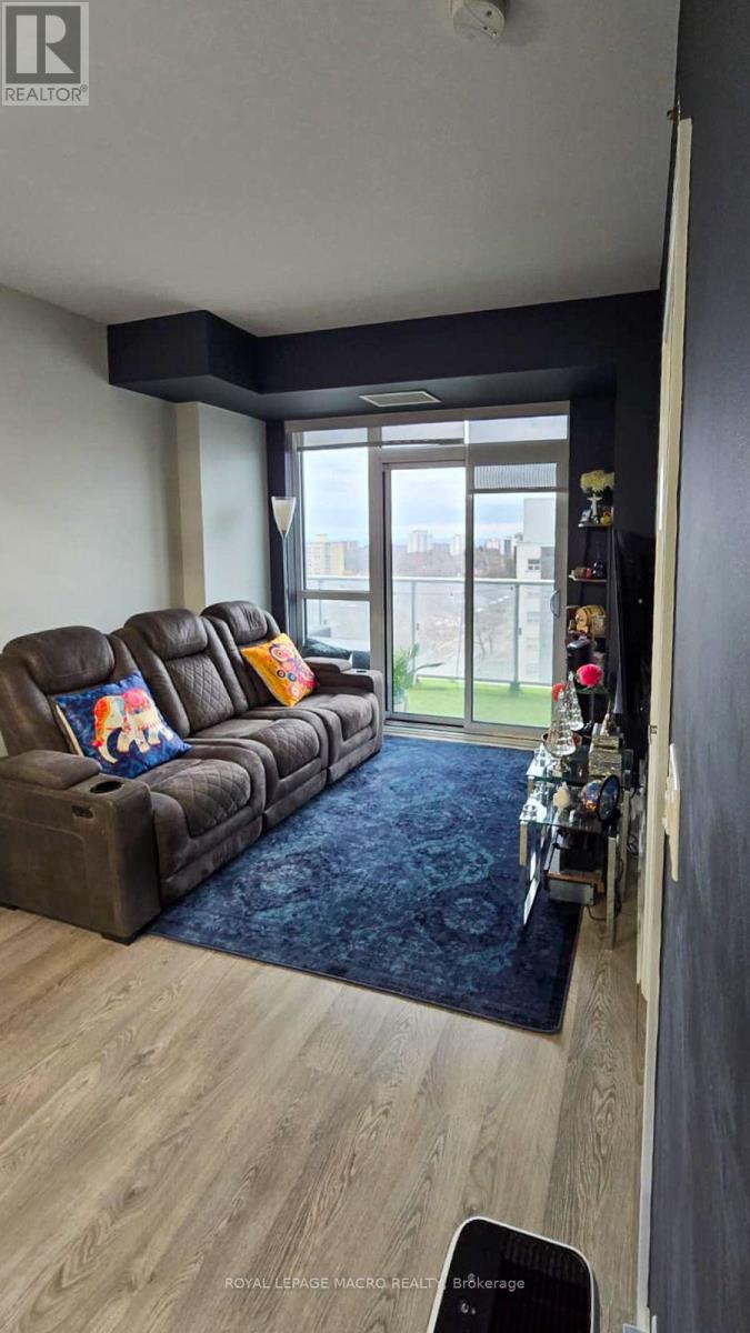 906 - 55 Speers Road, Oakville, Ontario  L6K 3R6 - Photo 6 - W12616638