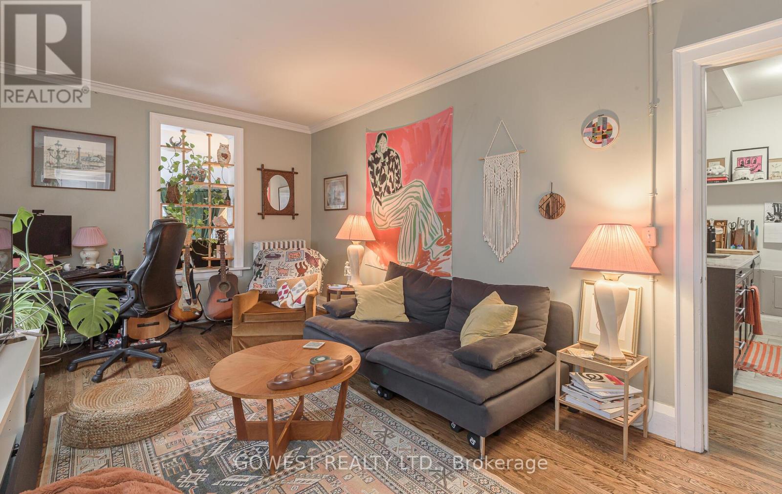 5 - 312 Quebec Avenue, Toronto, Ontario  M6P 2V3 - Photo 11 - W12616640