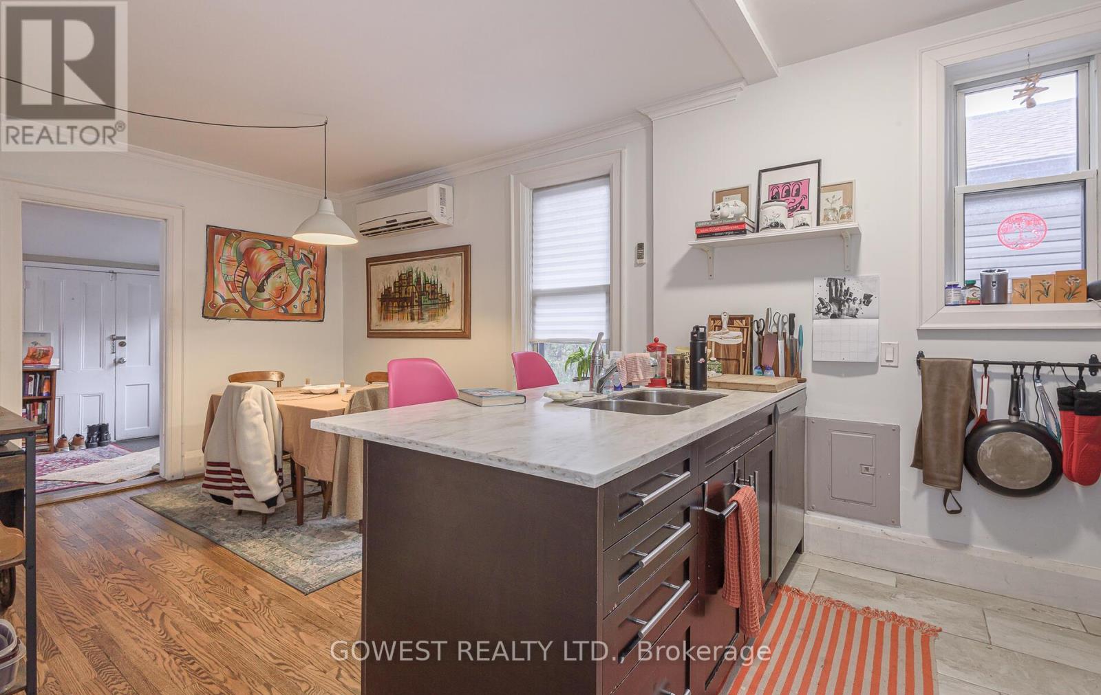 5 - 312 Quebec Avenue, Toronto, Ontario  M6P 2V3 - Photo 9 - W12616640