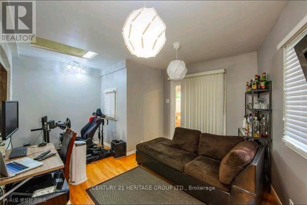 46 Mahoney Avenue, Toronto, Ontario  M6M 2H4 - Photo 9 - W12616682