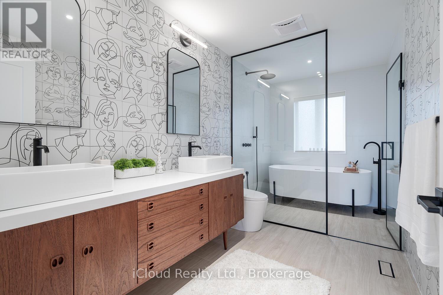 5389 Kindos Street, Burlington, Ontario  L7L 7M6 - Photo 35 - W12616690