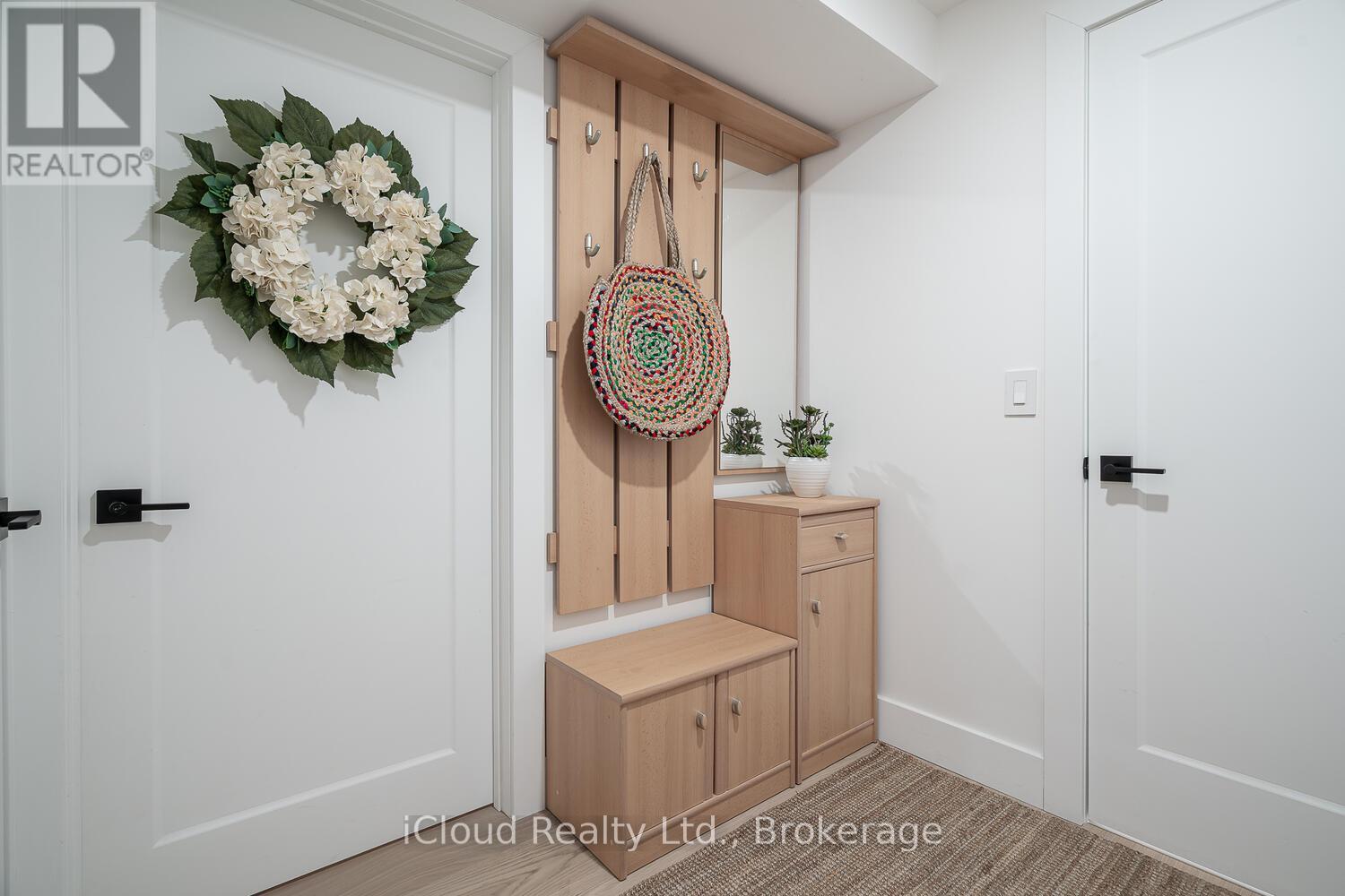 5389 Kindos Street, Burlington, Ontario  L7L 7M6 - Photo 38 - W12616690