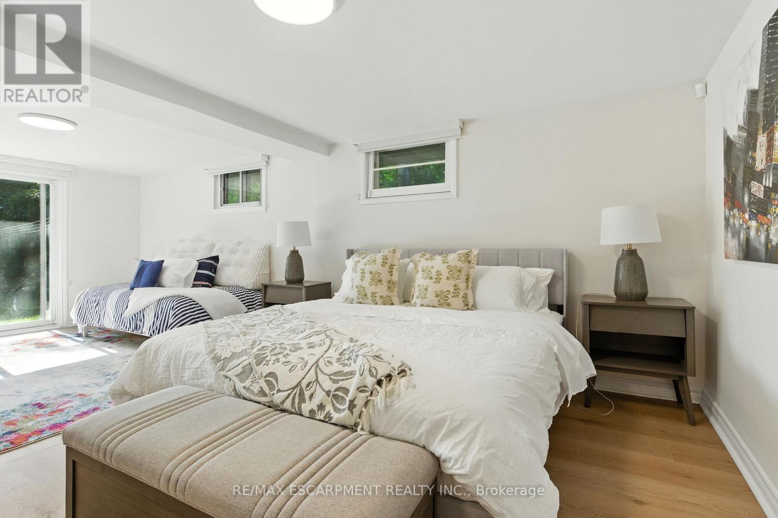 230 South Service Road, Mississauga, Ontario  L5G 2S1 - Photo 42 - W12616694