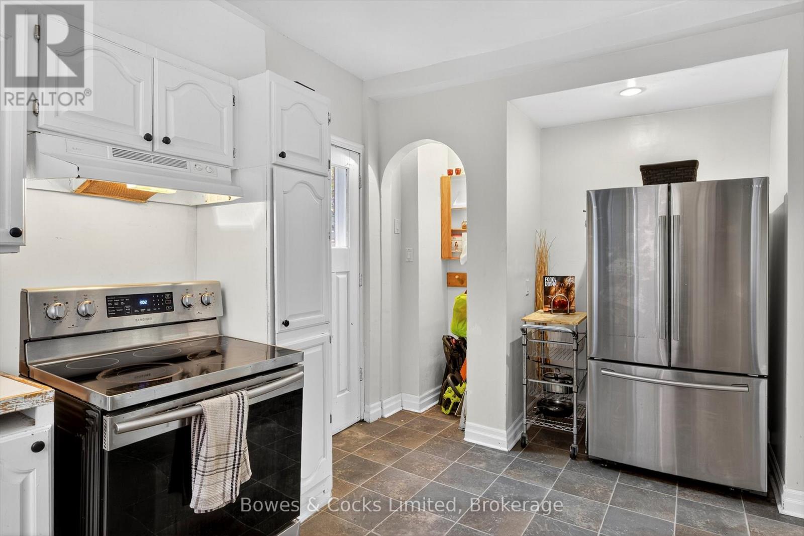 597 Bolivar Street, Peterborough, Ontario  K9J 4R9 - Photo 17 - X12616770