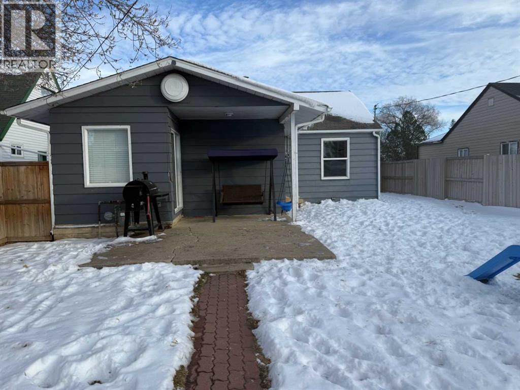 209 2 Street W, Bow Island, Alberta  T0K 0G0 - Photo 28 - A2273594