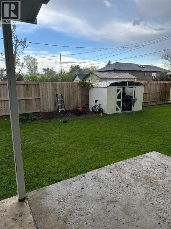 209 2 Street W, Bow Island, Alberta  T0K 0G0 - Photo 39 - A2273594