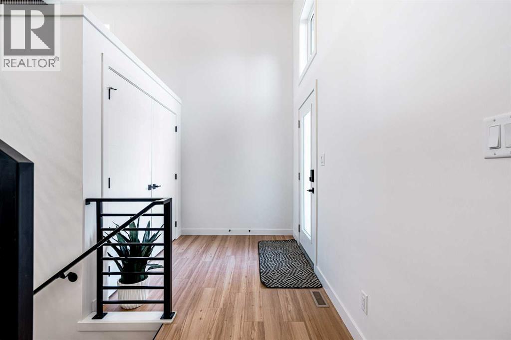 661 Devonia Road W, Lethbridge, Alberta  T1J 5W3 - Photo 4 - A2252891