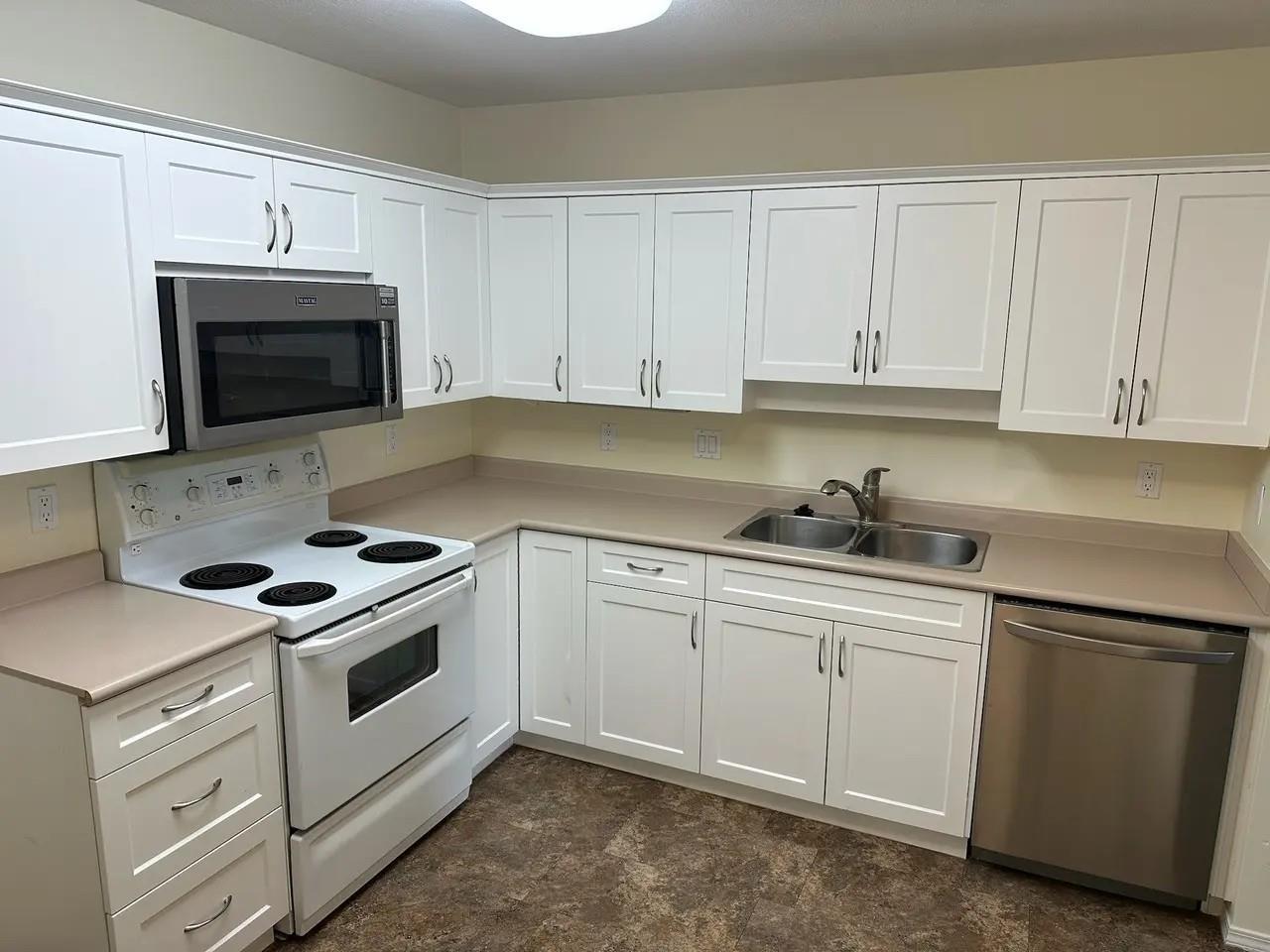 416 32085 George Ferguson Way, Abbotsford, British Columbia  V3E 3N2 - Photo 3 - R3059665