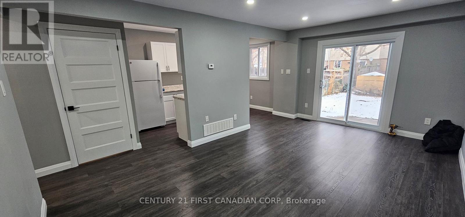 1005 Lanark Place, Sarnia, Ontario  N7S 4E5 - Photo 18 - X12616848