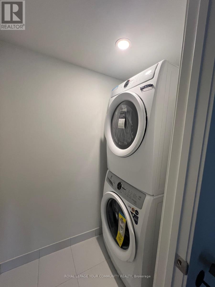 Th262 - 150 Honeycrisp Crescent, Vaughan, Ontario  L4K 0N7 - Photo 19 - N12441011