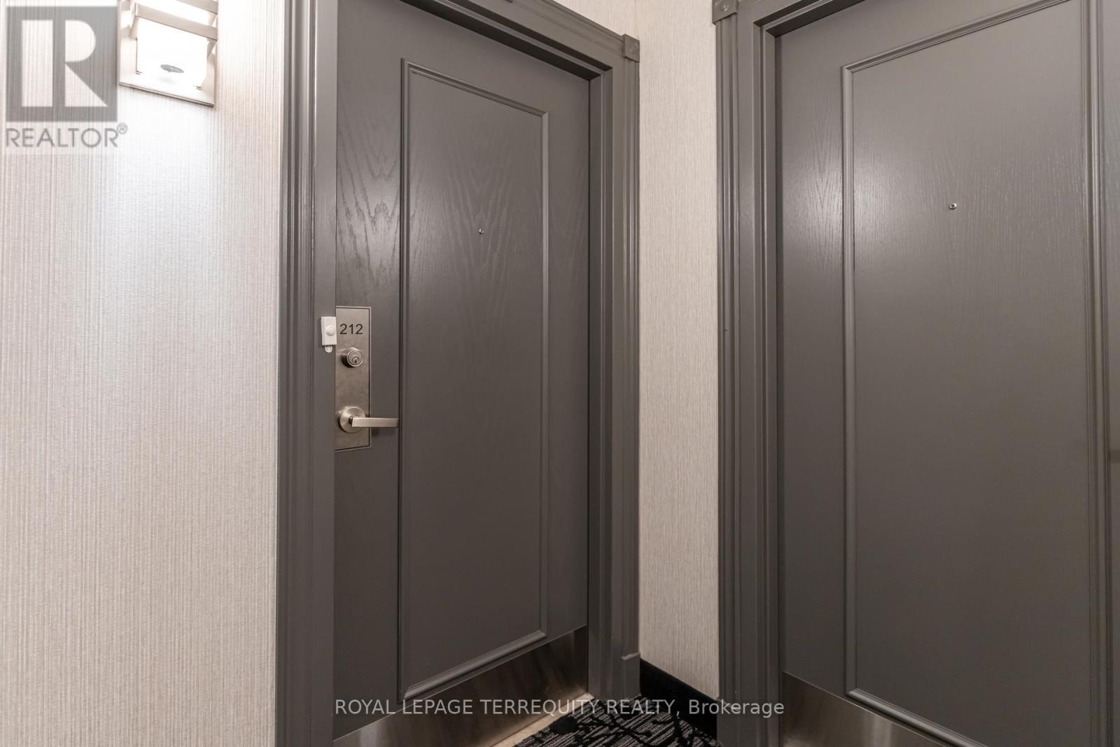 212 - 2085 Amherst Heights Drive, Burlington, Ontario  L7P 5C2 - Photo 10 - W12570884