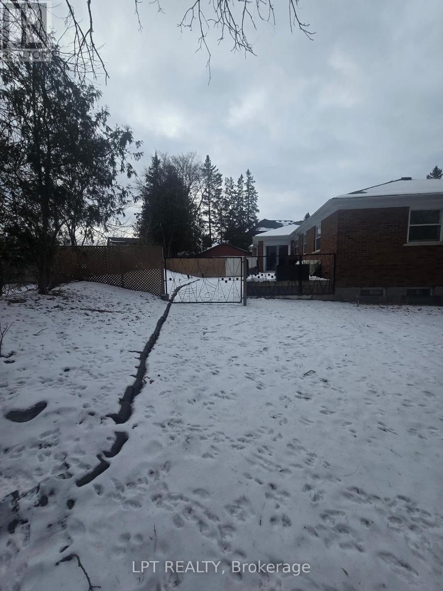 Unit A - 60 Norton Boulevard, Caledon, Ontario  L7E 2C5 - Photo 3 - W12616460