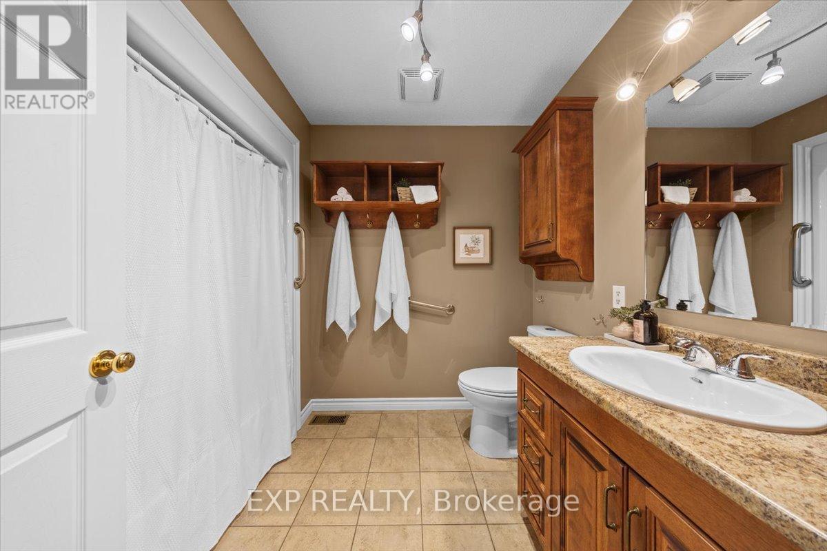 726 Des Pommiers Street, Casselman, Ontario K0A 1M0 - Photo 17 - X12616718