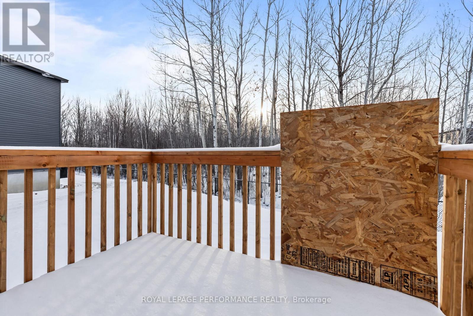 10 Academie Street, Russell, Ontario  K0A 1W0 - Photo 18 - X12616856