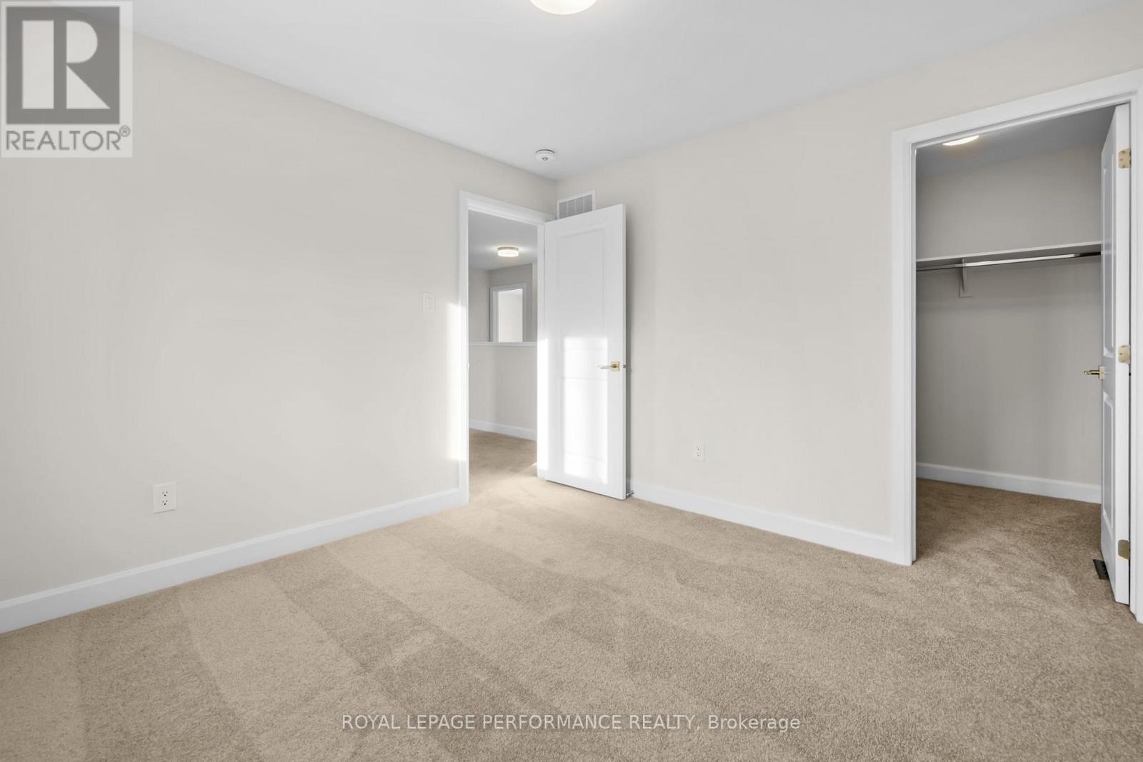 10 Academie Street, Russell, Ontario  K0A 1W0 - Photo 23 - X12616856