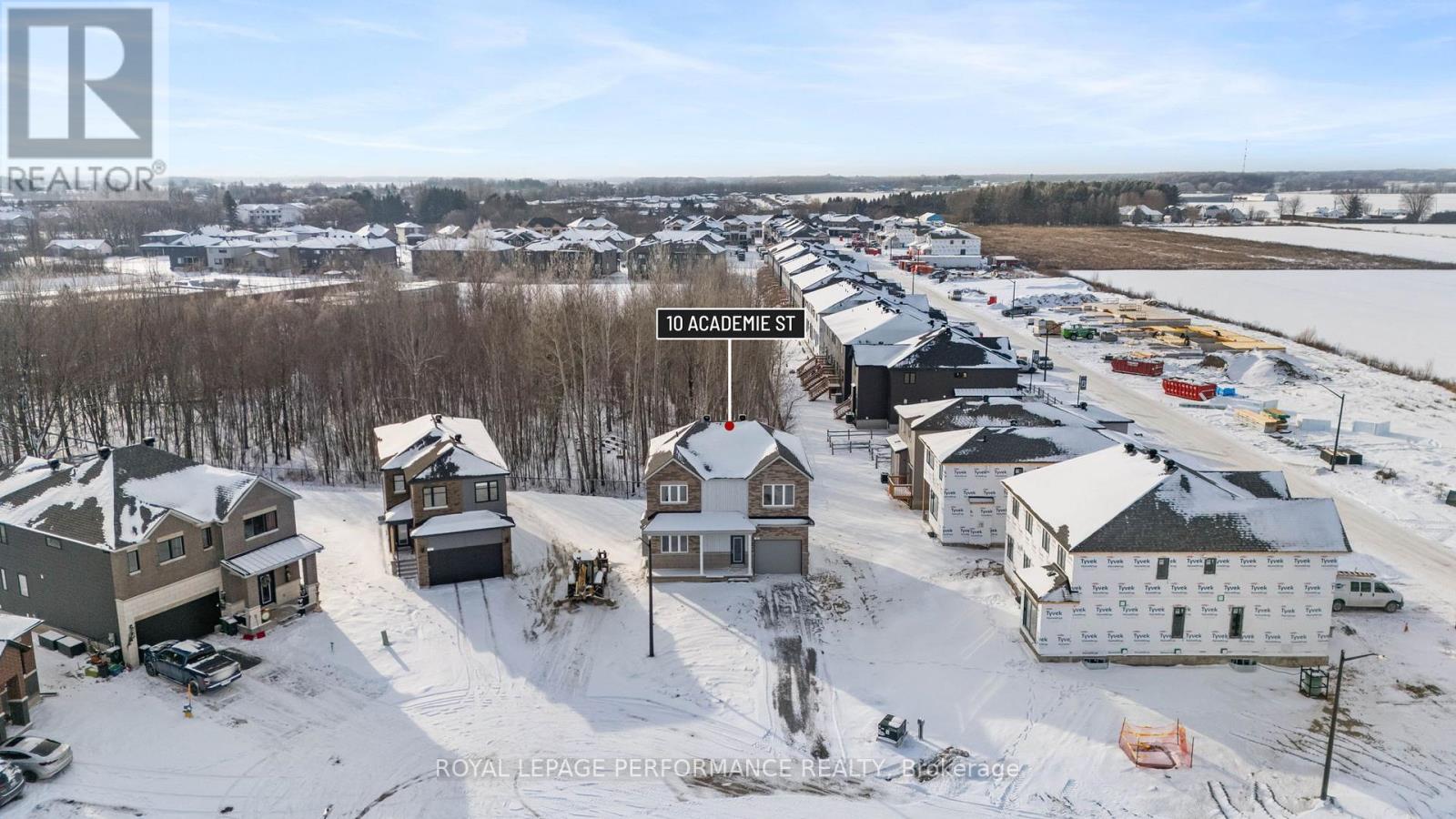 10 Academie Street, Russell, Ontario  K0A 1W0 - Photo 43 - X12616856