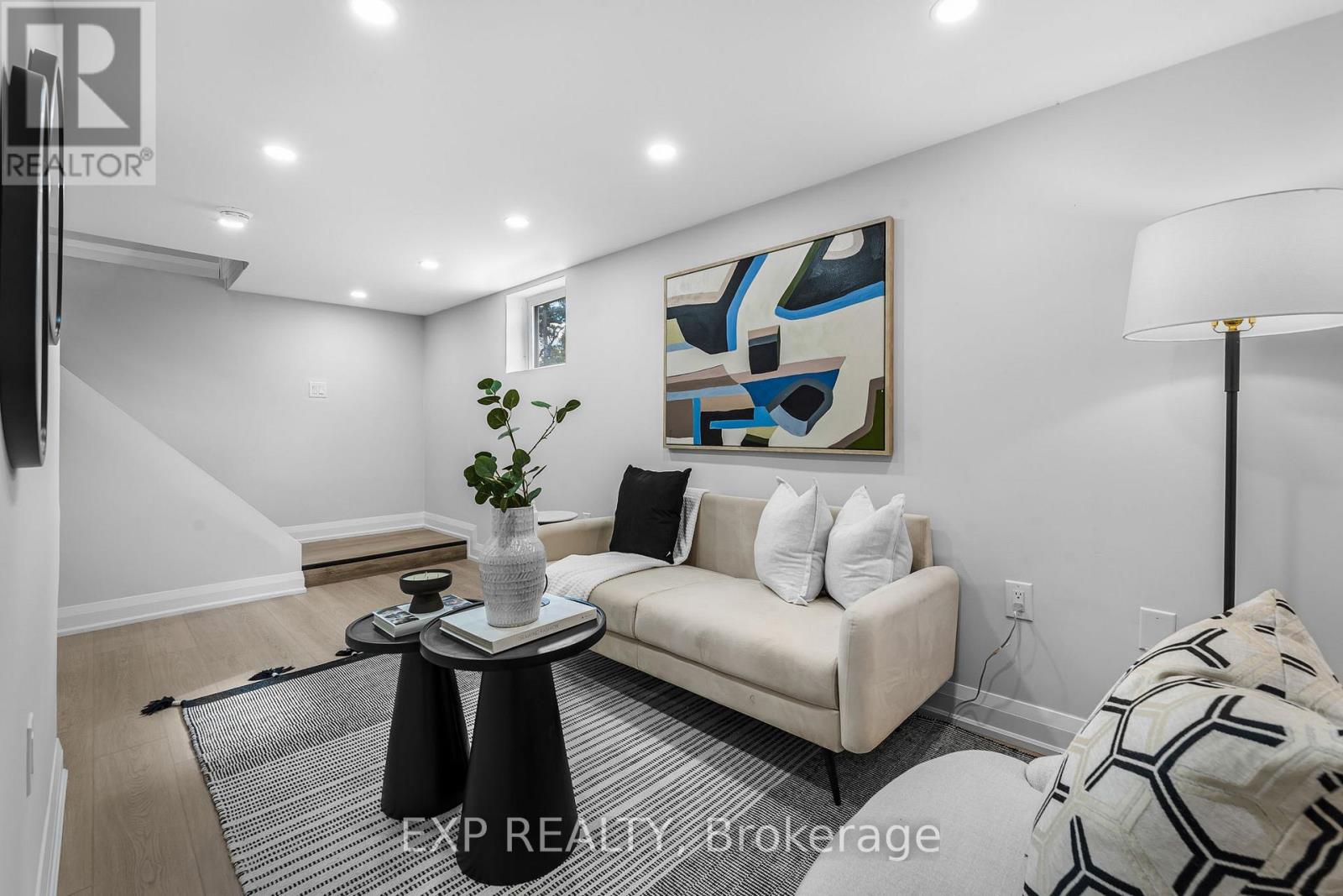 237 Adair Avenue N, Hamilton, Ontario  L8H 6B3 - Photo 32 - X12616648