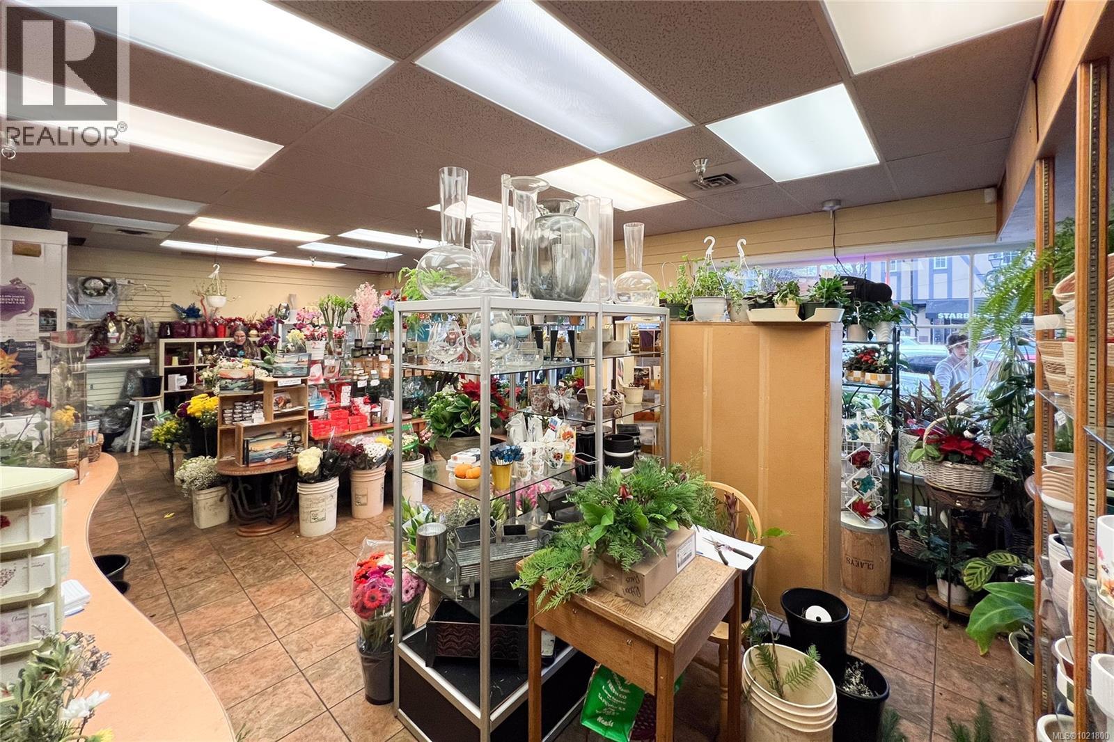 102 2187 Oak Bay Ave, Oak Bay, British Columbia  V8R 1G1 - Photo 33 - 1021800