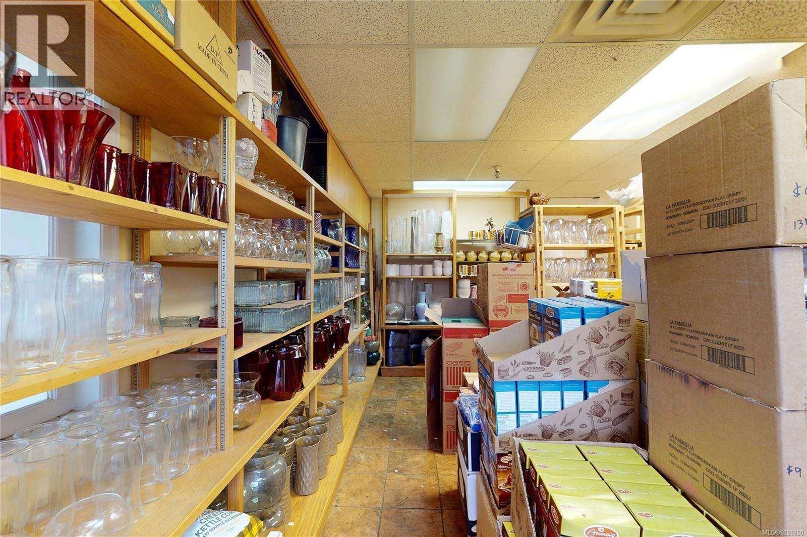 102 2187 Oak Bay Ave, Oak Bay, British Columbia  V8R 1G1 - Photo 43 - 1021800