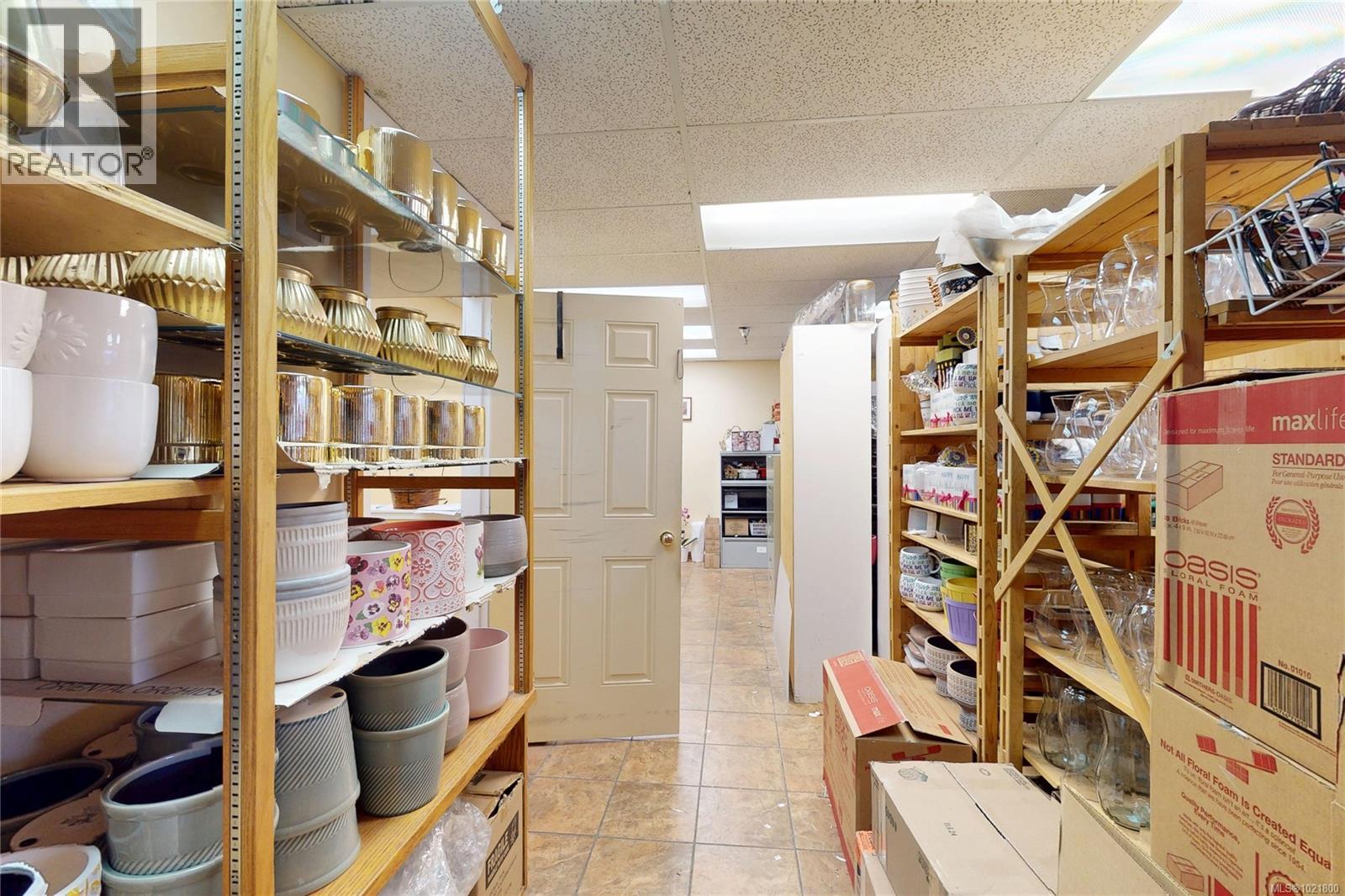 102 2187 Oak Bay Ave, Oak Bay, British Columbia  V8R 1G1 - Photo 45 - 1021800