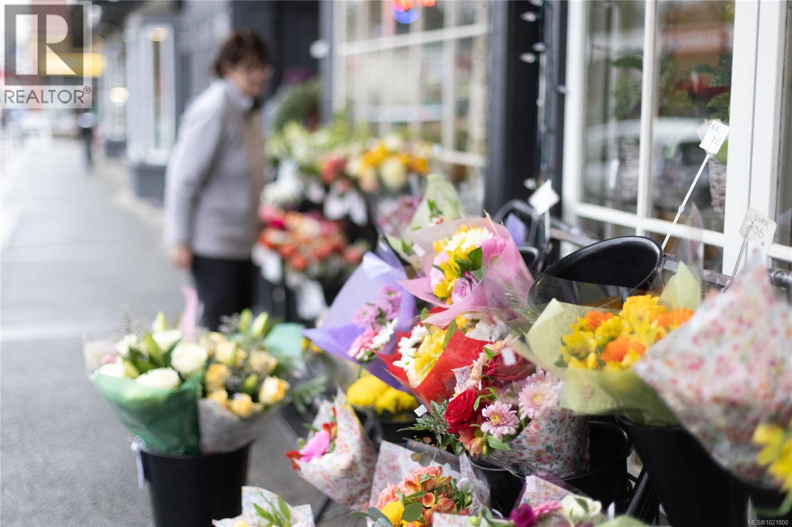 102 2187 Oak Bay Ave, Oak Bay, British Columbia  V8R 1G1 - Photo 59 - 1021800