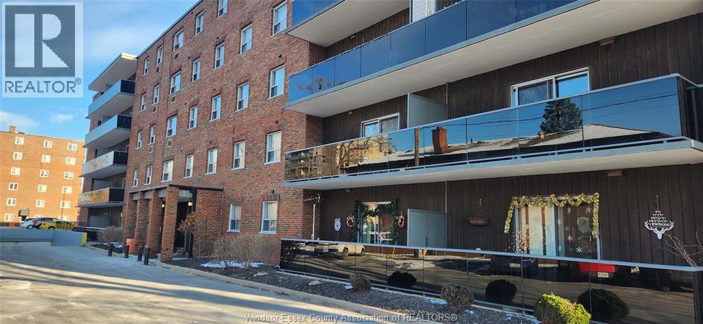 3900 Wyandotte Street East Unit# 224, Windsor, Ontario  N8Y 1B3 - Photo 1 - 25031498