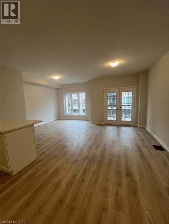 677 Park Road N Unit# 148, Brantford, Ontario  N3R 0C2 - Photo 8 - 40792754